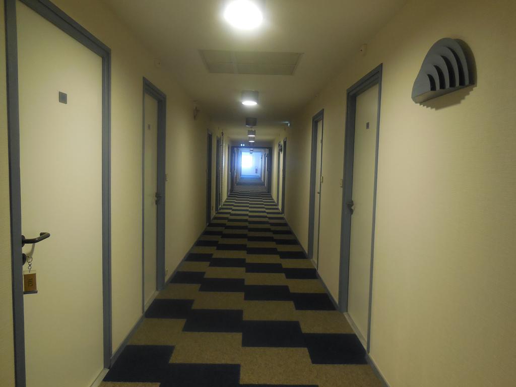 Au Relais De L'Oust Hotel Lanouée Стая снимка